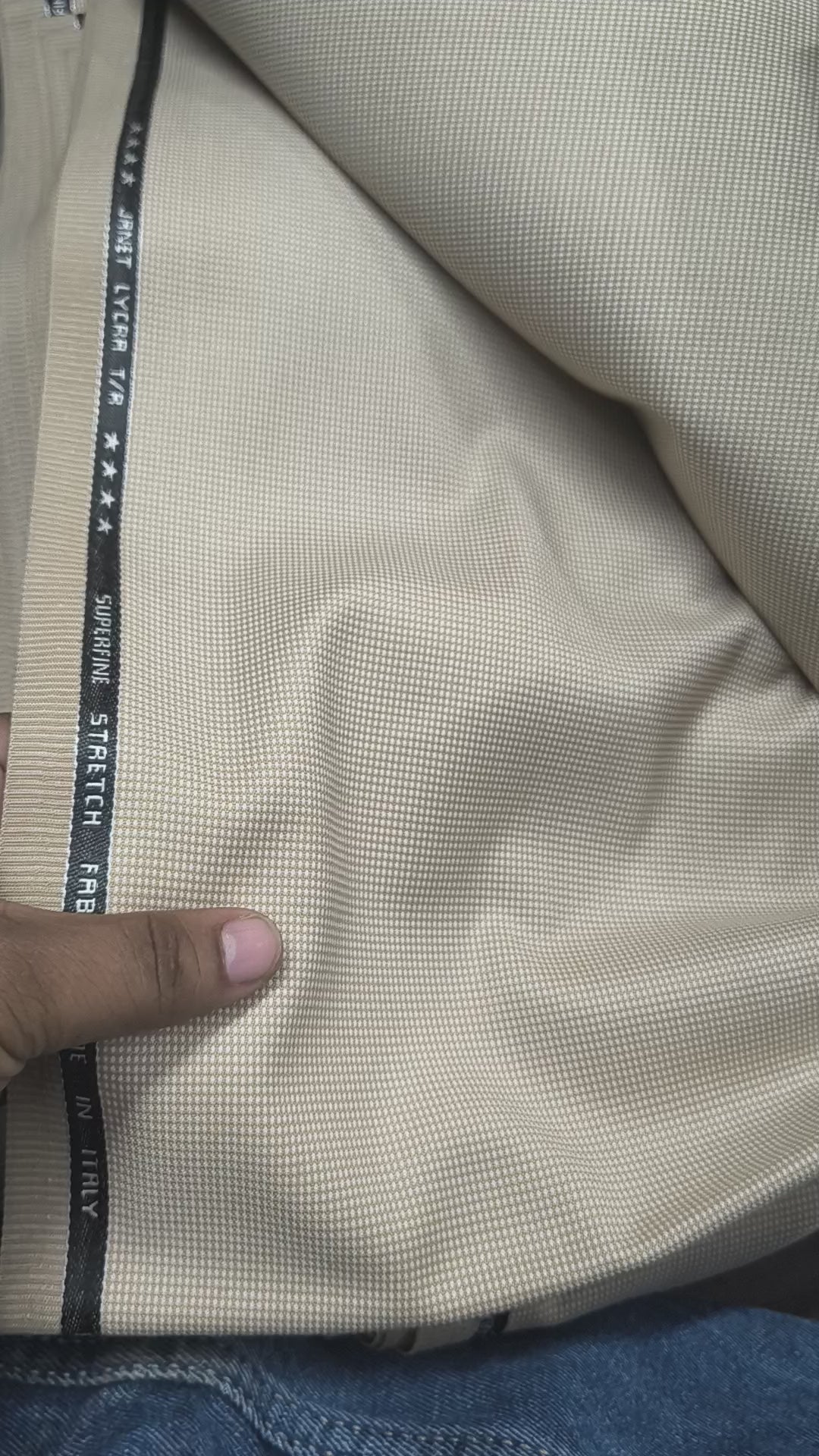 Bi-stretch Janet Terry rayon beige unstitched fabrics